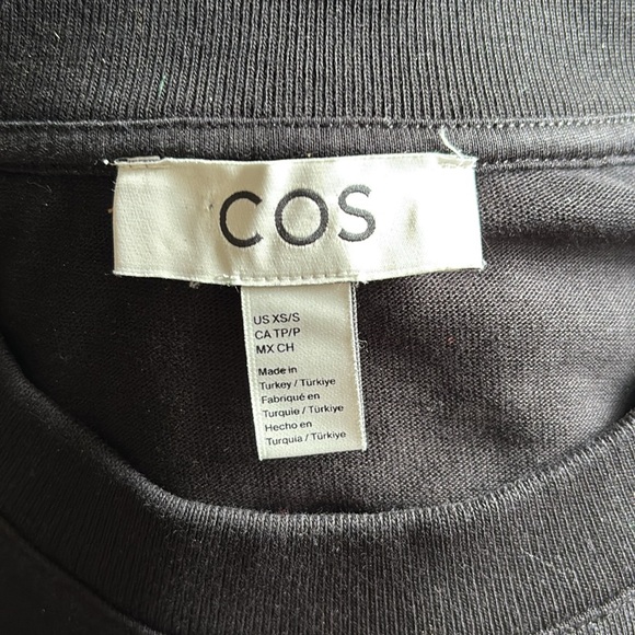 COS “Oh, To Be a Rainbow! Tee by Soko - Picture 5 of 6